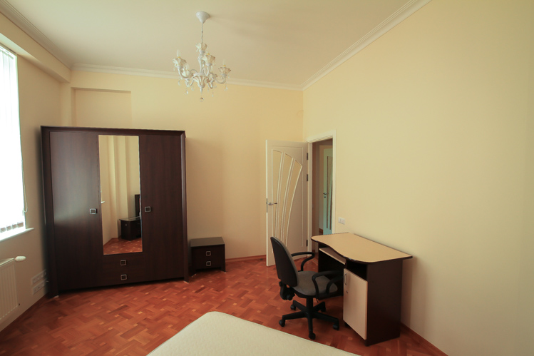 Gorgeous Residence es un apartamento de 3 habitaciones en alquiler en Chisinau, Moldova